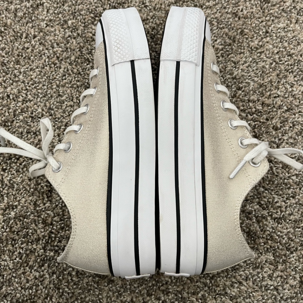Women’s Converse Chuck Taylor All Star Metallic Low Top Platform Sneakers Sz 9 - Picture 8 of 11